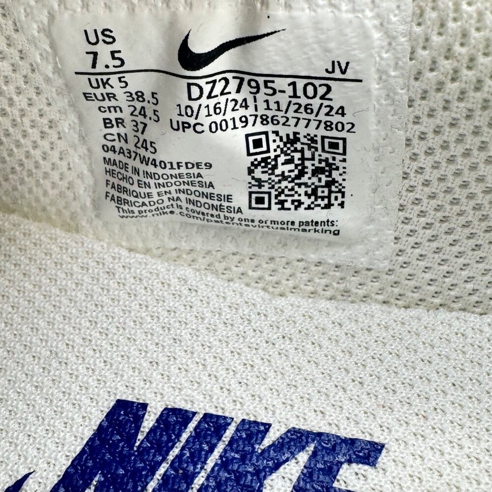 Women's Nike Cortez Textile White Phantom Alabaster DZ2795-102 Size 7.5 NEW - Picture 9 of 10